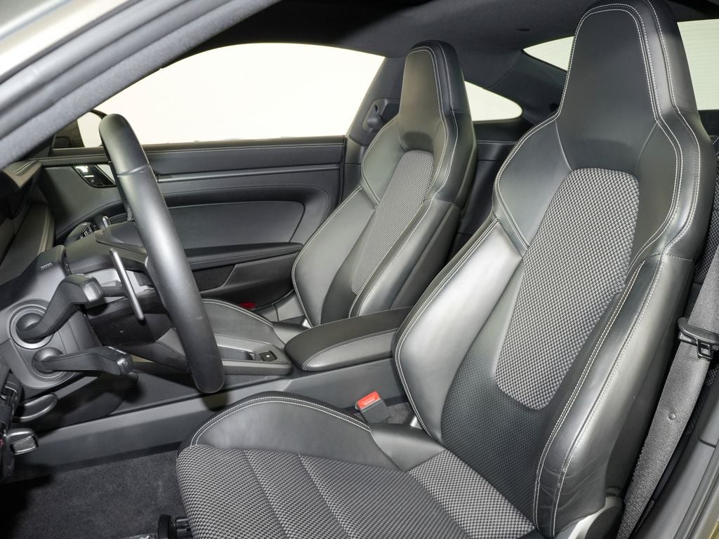 2020 Porsche 911 Carrera S