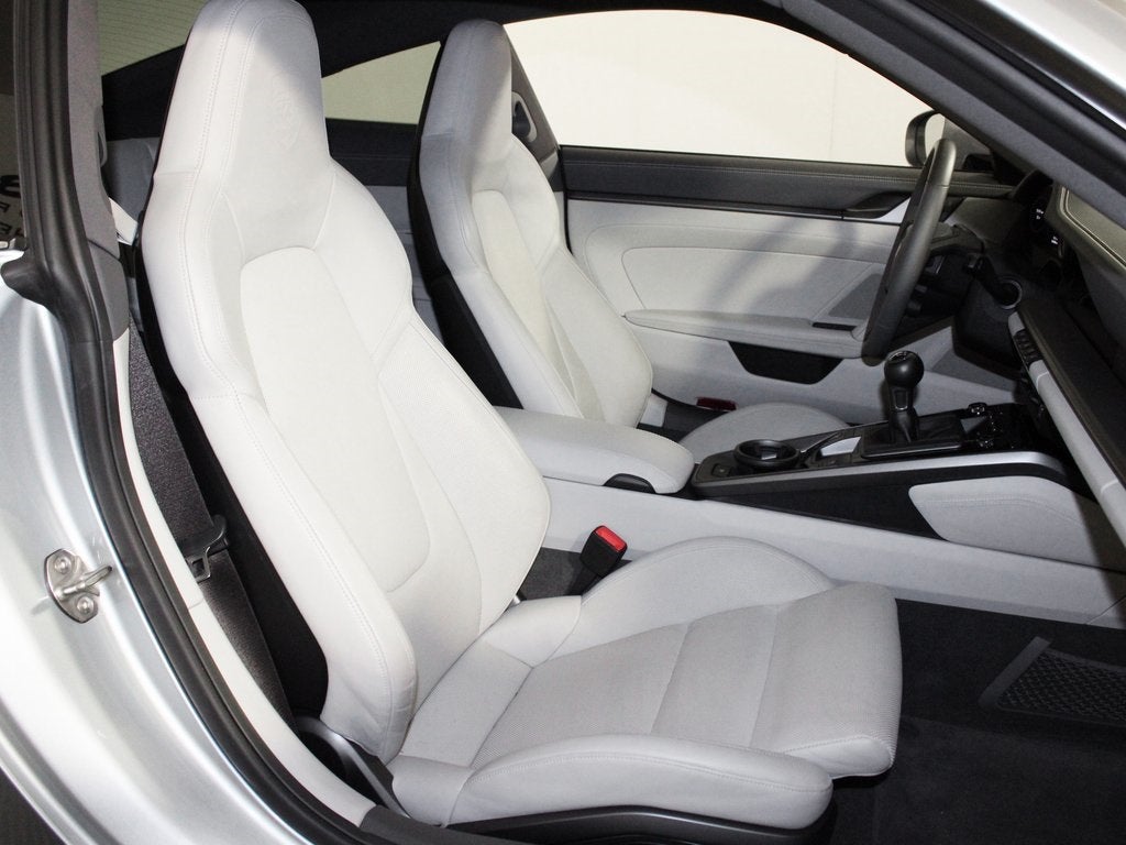 2022 Porsche 911 Carrera S