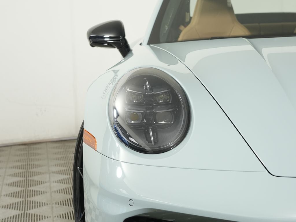 2026 Porsche 911 Carrera 4 GTS