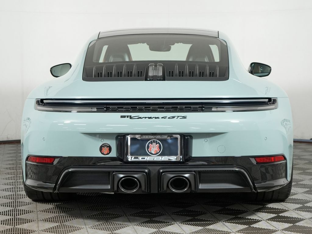 2026 Porsche 911 Carrera 4 GTS