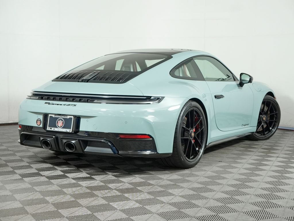 2026 Porsche 911 Carrera 4 GTS