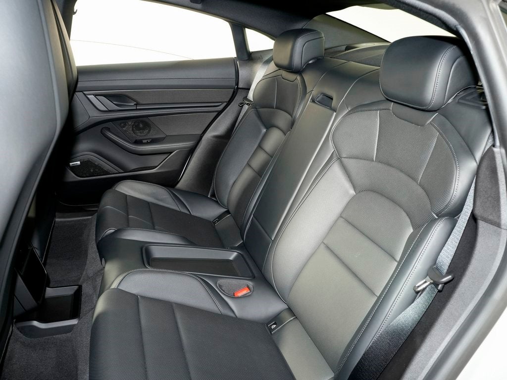 2024 Porsche Taycan 4S