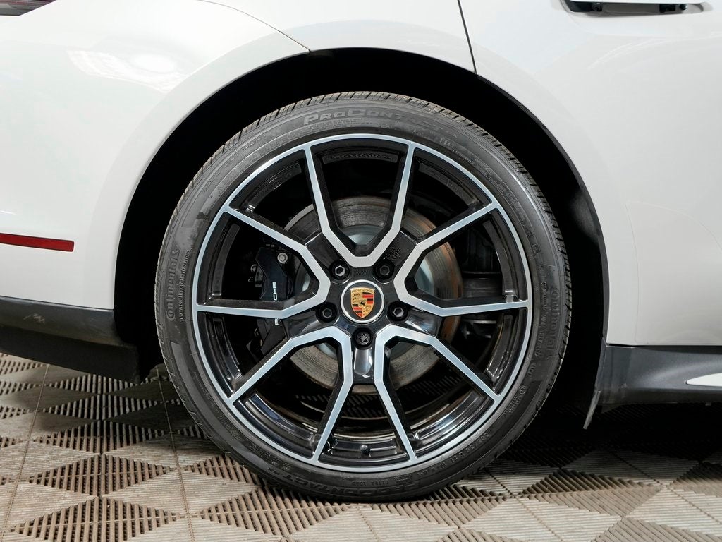 2024 Porsche Taycan 4S