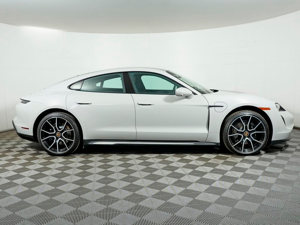 2024 Porsche Taycan 4S