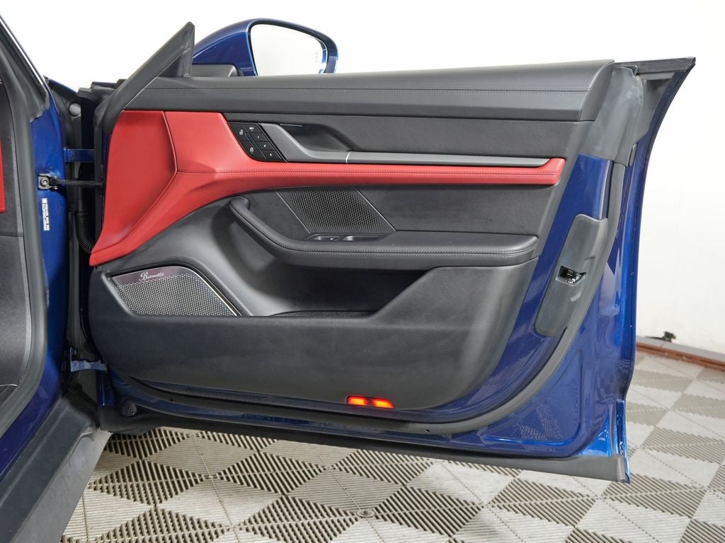2022 Porsche Taycan 4S