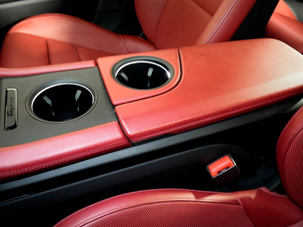 2024 Porsche Taycan 4S