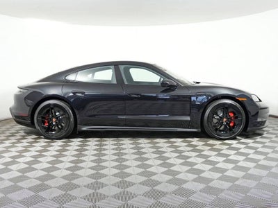 2026 Porsche Taycan 4S