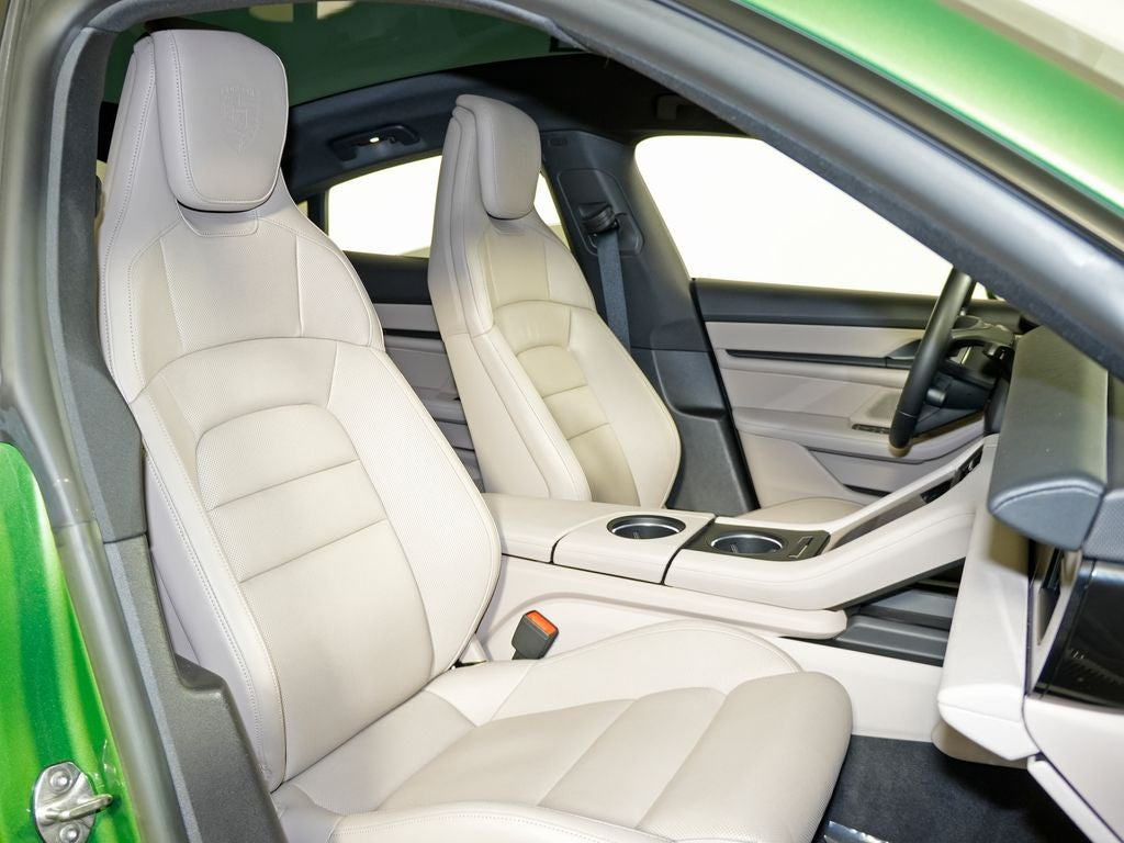 2022 Porsche Taycan 4S
