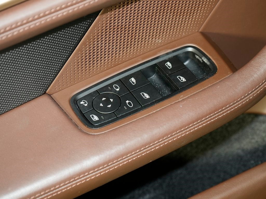 2024 Porsche Taycan Turbo S