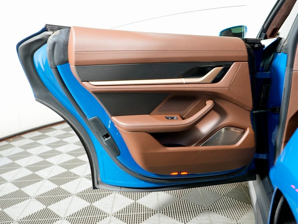 2024 Porsche Taycan Turbo S