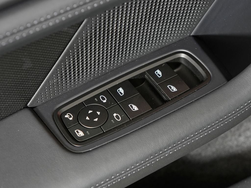 2026 Porsche Taycan Turbo
