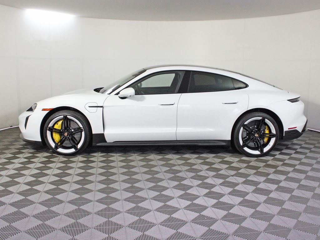 2021 Porsche Taycan Turbo S