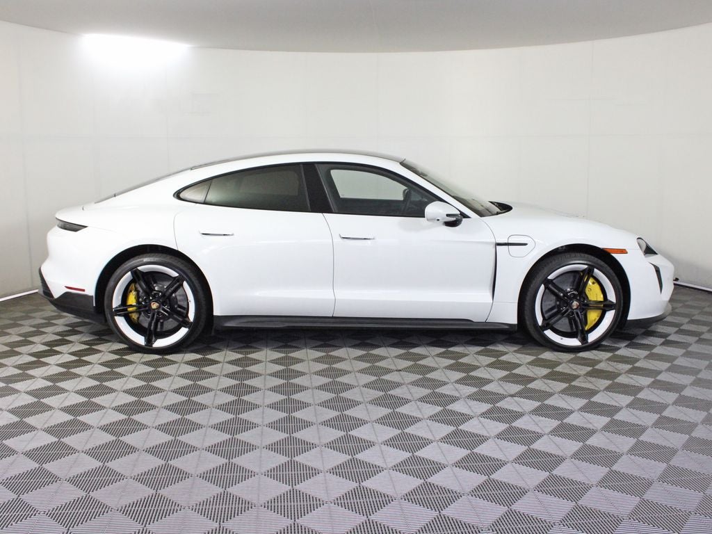 2021 Porsche Taycan Turbo S