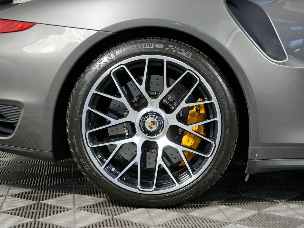 2016 Porsche 911 Turbo S