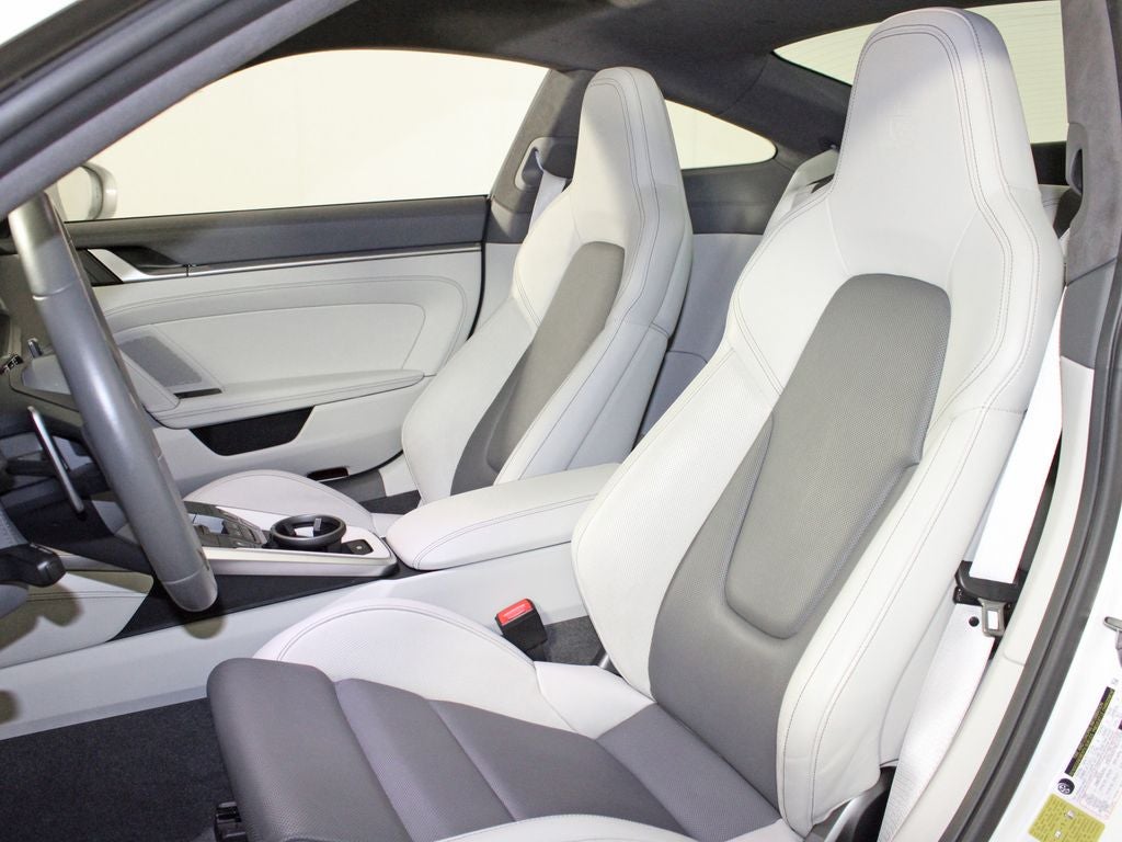 2024 Porsche 911 Turbo S