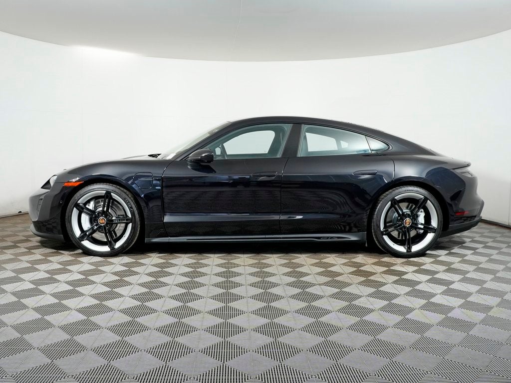 2024 Porsche Taycan GTS
