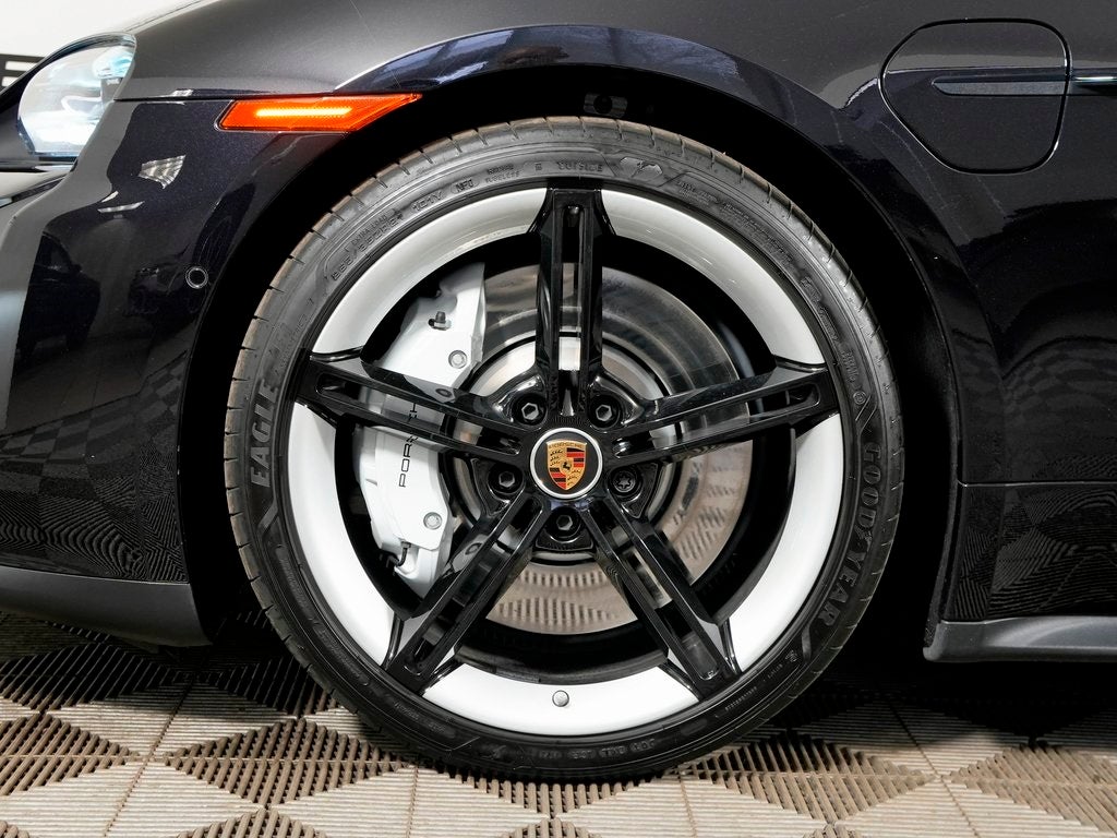 2024 Porsche Taycan GTS