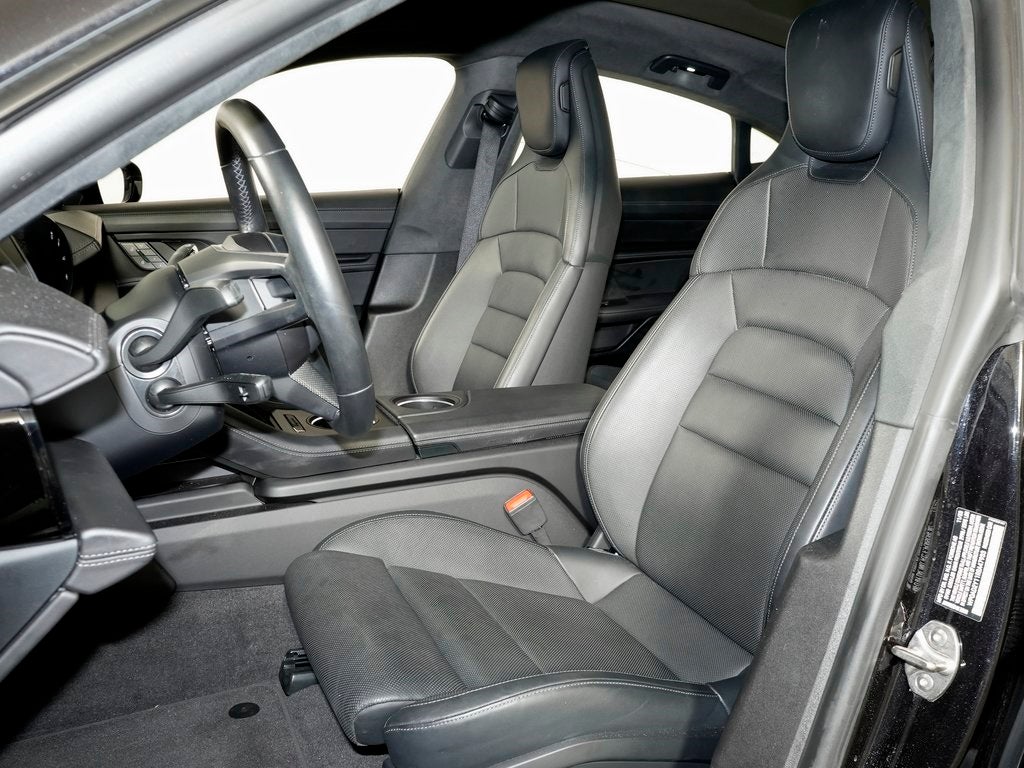 2024 Porsche Taycan GTS