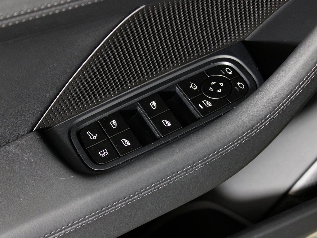 2026 Porsche Panamera E-Hybrid 4