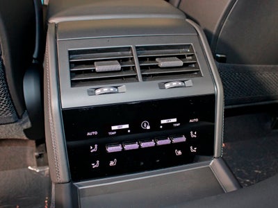 2026 Porsche Panamera E-Hybrid 4