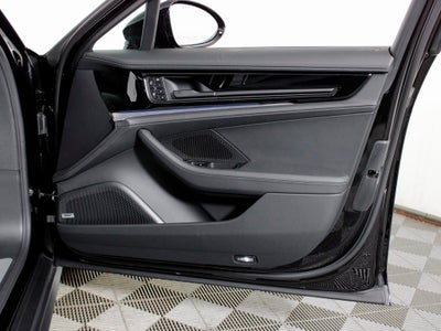 2026 Porsche Panamera E-Hybrid 4