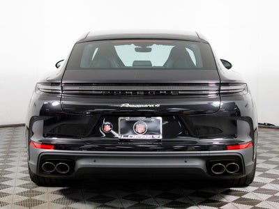 2026 Porsche Panamera E-Hybrid 4