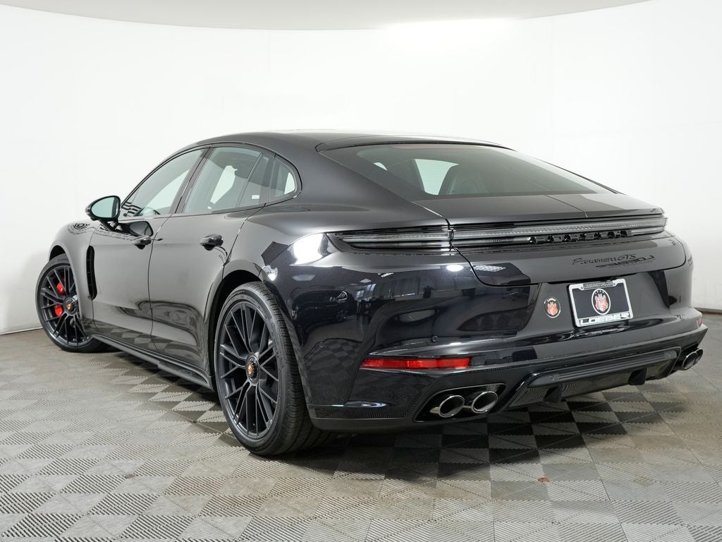 2026 Porsche Panamera GTS