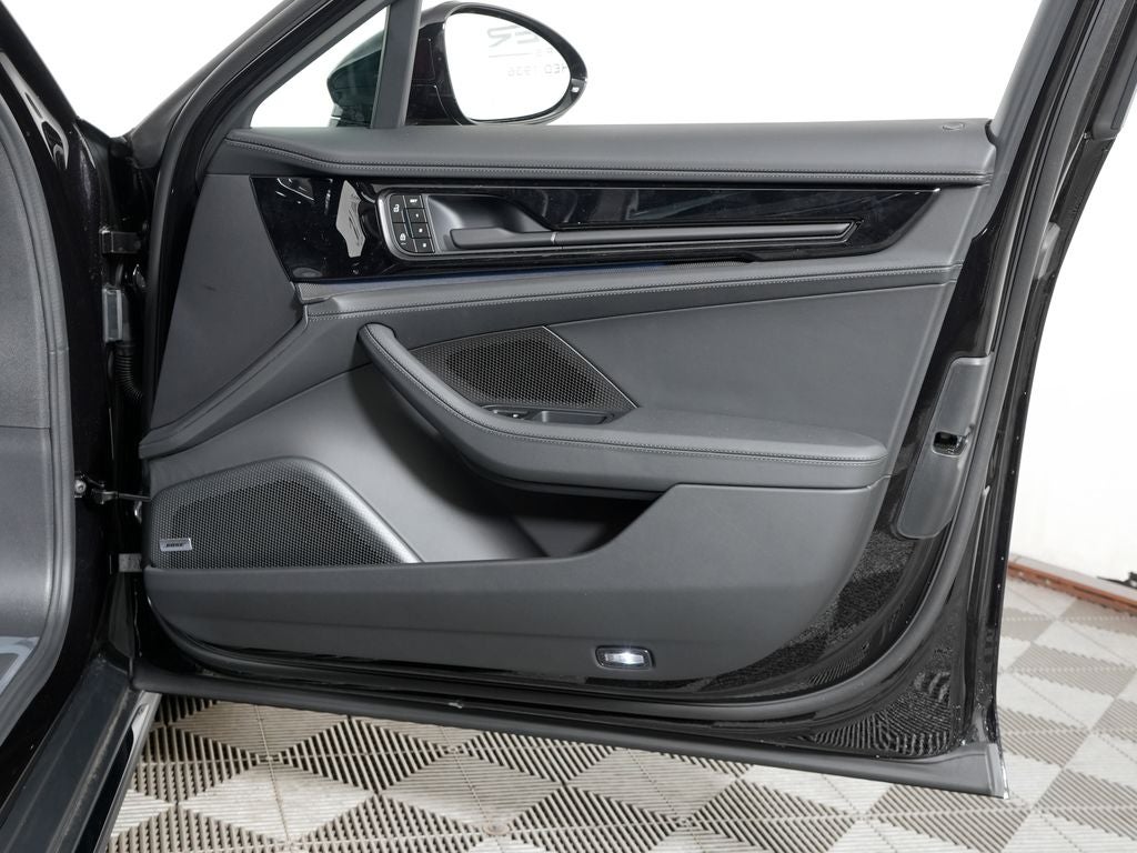 2026 Porsche Panamera GTS