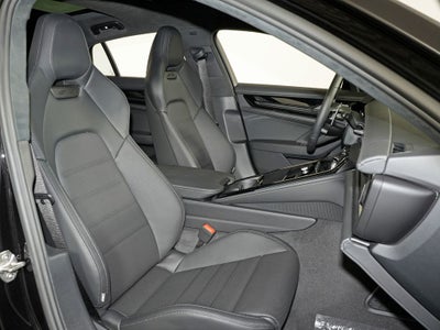 2026 Porsche Panamera GTS