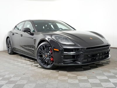 2026 Porsche Panamera GTS