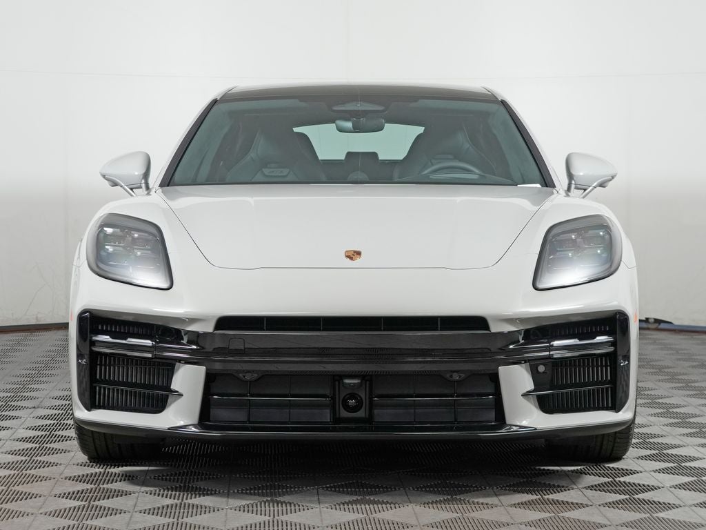 2026 Porsche Panamera GTS