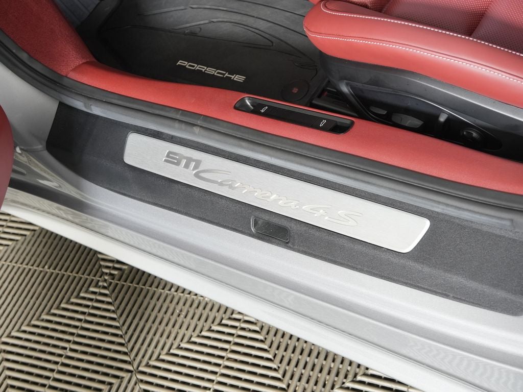 2026 Porsche 911 Carrera 4S