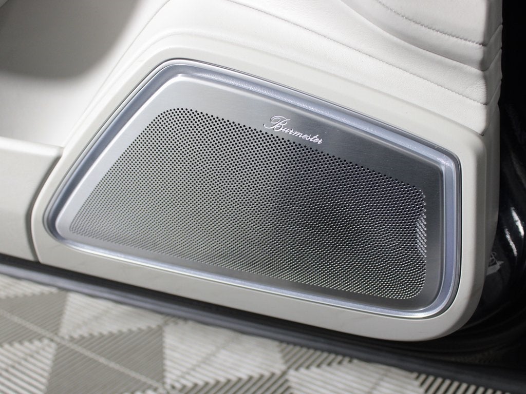 2023 Porsche Panamera 4 Platinum Edition