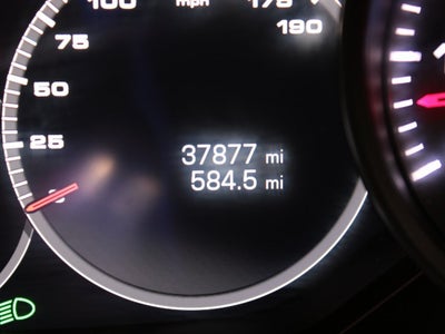 2023 Porsche Panamera 4 Platinum Edition