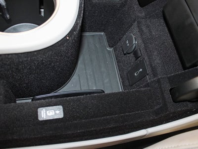 2023 Porsche Panamera 4 Platinum Edition