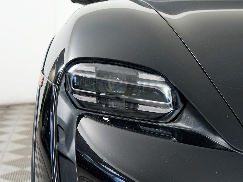 2024 Porsche Taycan 4