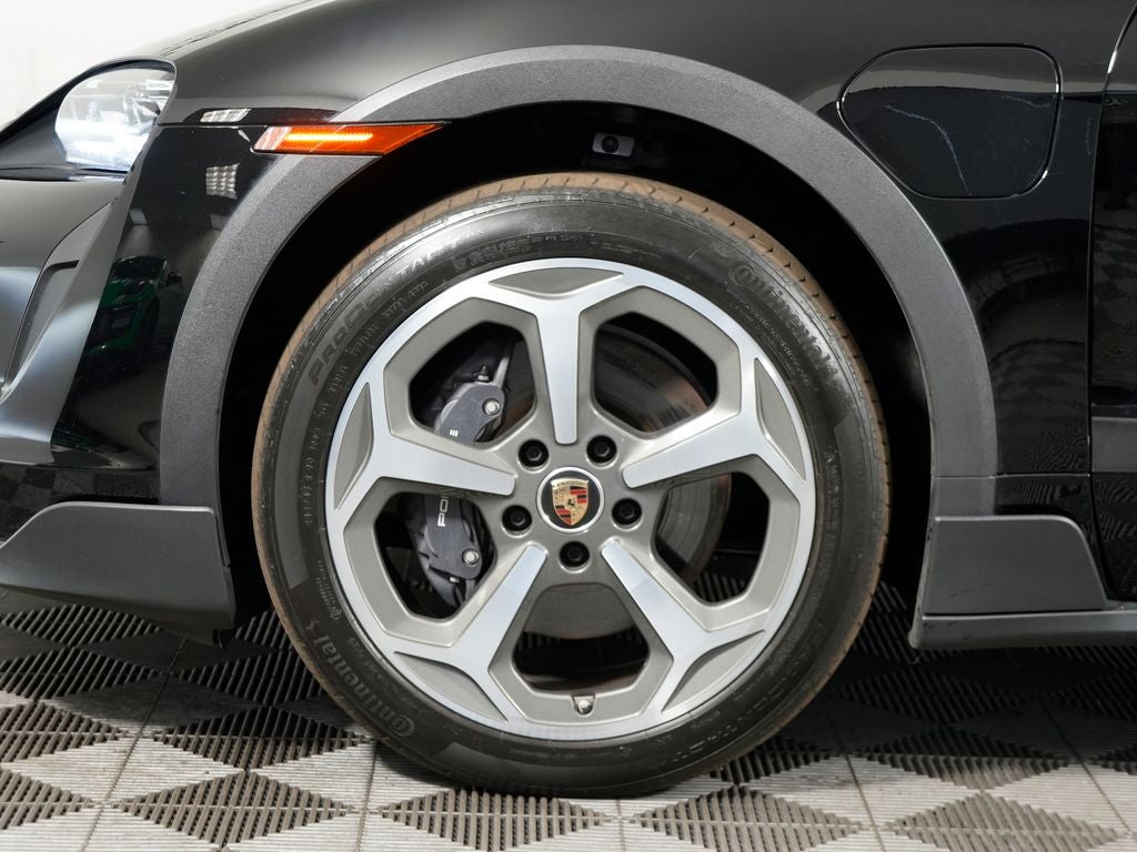 2024 Porsche Taycan 4