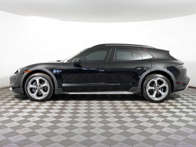 2024 Porsche Taycan 4