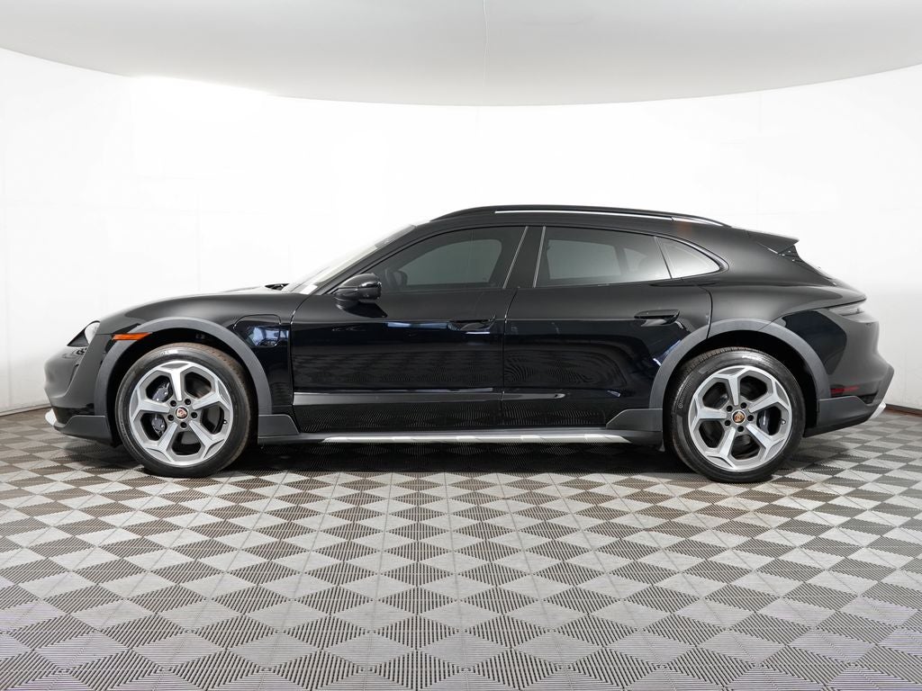 2024 Porsche Taycan 4