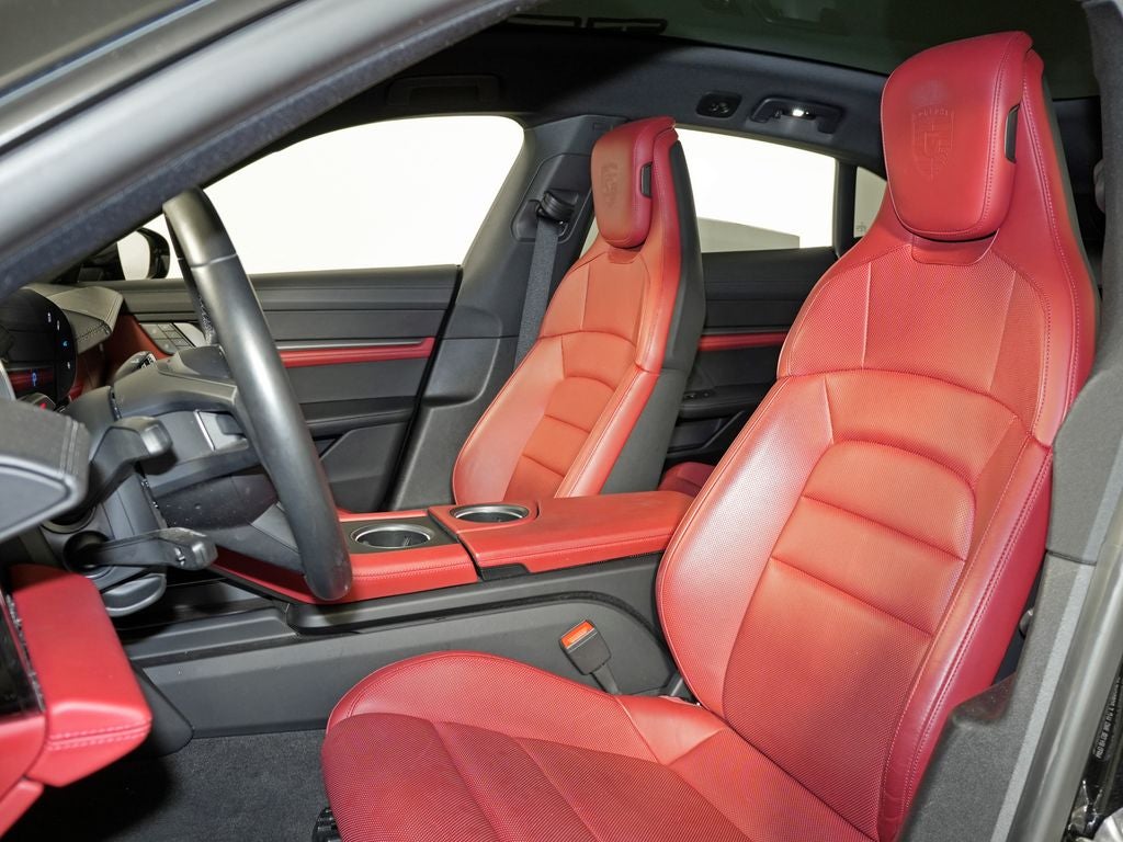 2024 Porsche Taycan 4