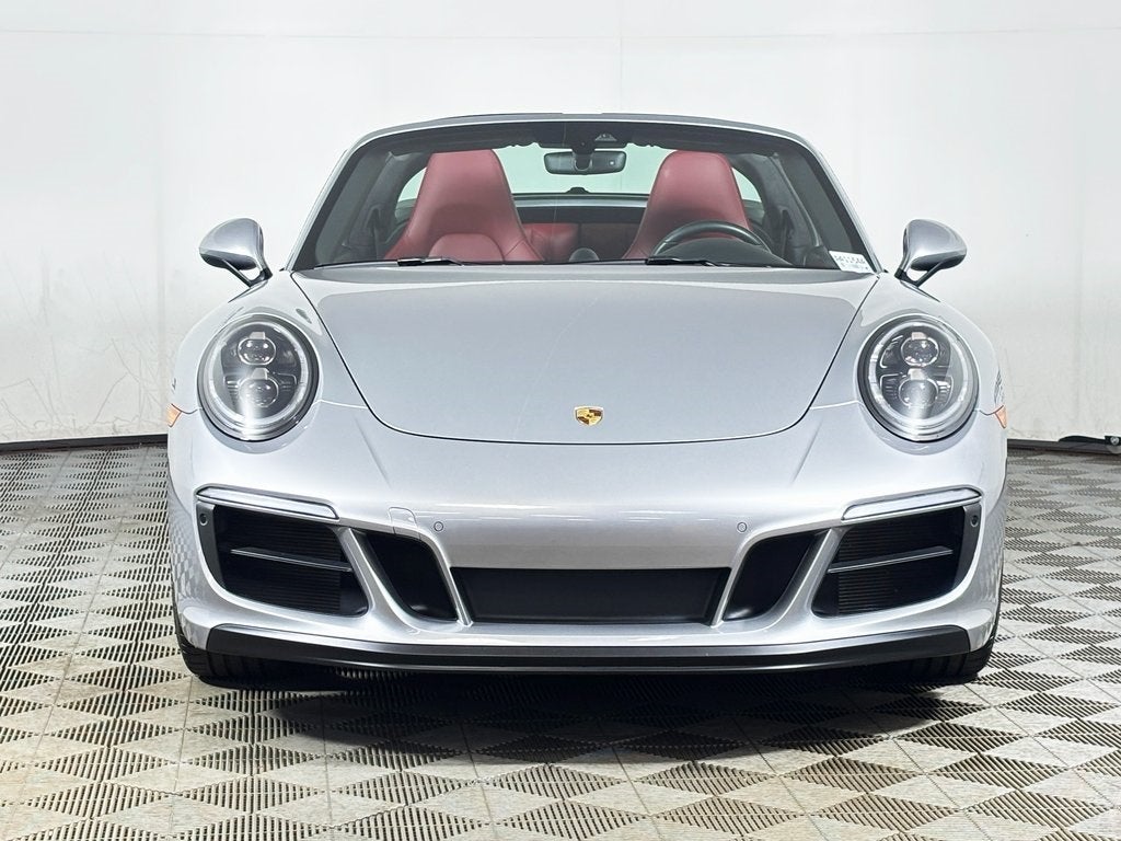 2019 Porsche 911 Targa 4 GTS
