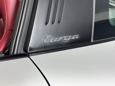 2019 Porsche 911 Targa 4 GTS