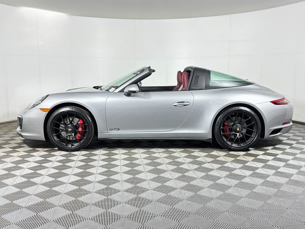 2019 Porsche 911 Targa 4 GTS