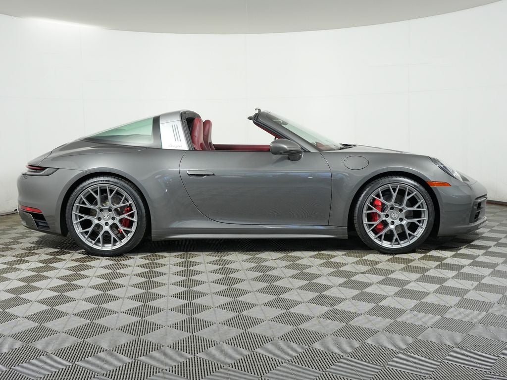 2021 Porsche 911 Targa 4S