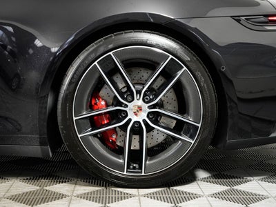 2025 Porsche 911 Targa 4 GTS