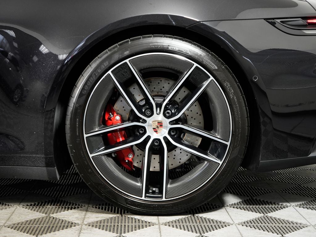 2025 Porsche 911 Targa 4 GTS