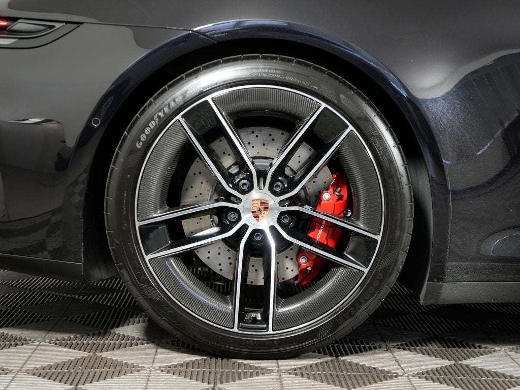 2025 Porsche 911 Targa 4 GTS