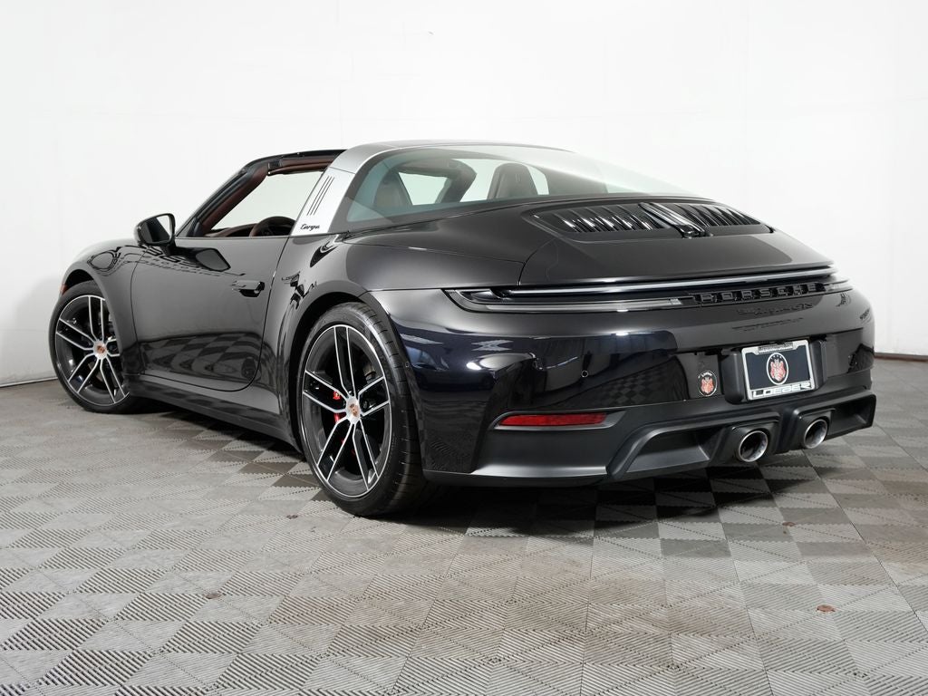 2025 Porsche 911 Targa 4 GTS
