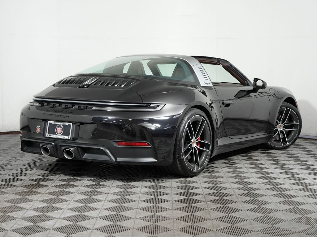 2025 Porsche 911 Targa 4 GTS