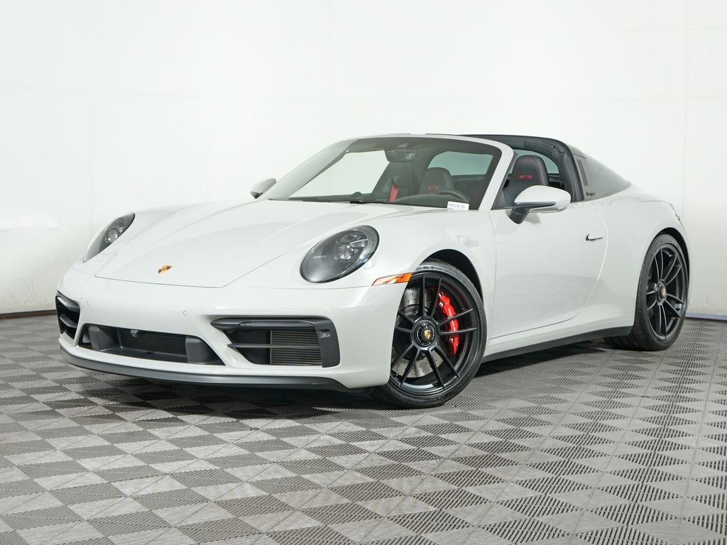 2024 Porsche 911 Targa 4 GTS